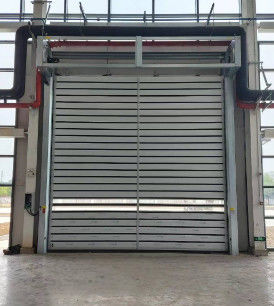 Résistance au vent Spirale industrielle Porte dure rapide Ouverture et fermeture à haute fréquence