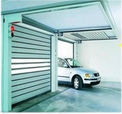 Porte de garage sectionnelle de sécurité en acier galvanisé de haute qualité pour résidentiel / entrepôt / garage, etc.