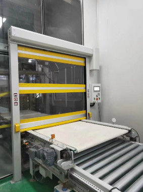 Ligne d'assemblage Porte rapide industrielle à grande vitesse avec rideau en PVC